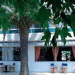 Le Galion Hotel Et Restaurant Canet Plage - Logis